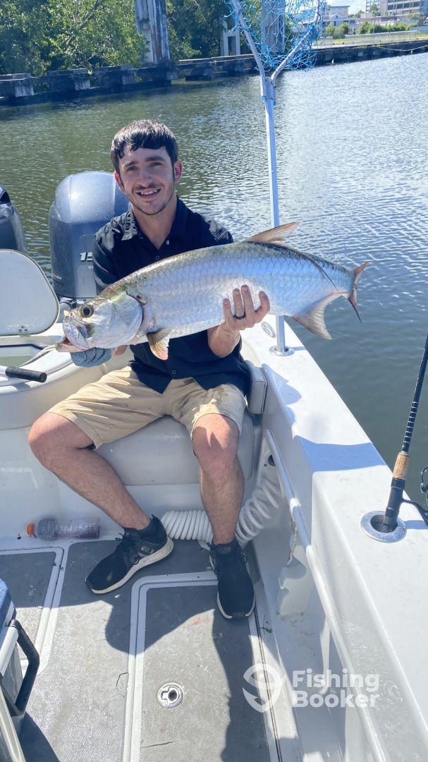 6 hour trip with Captain Carlos 